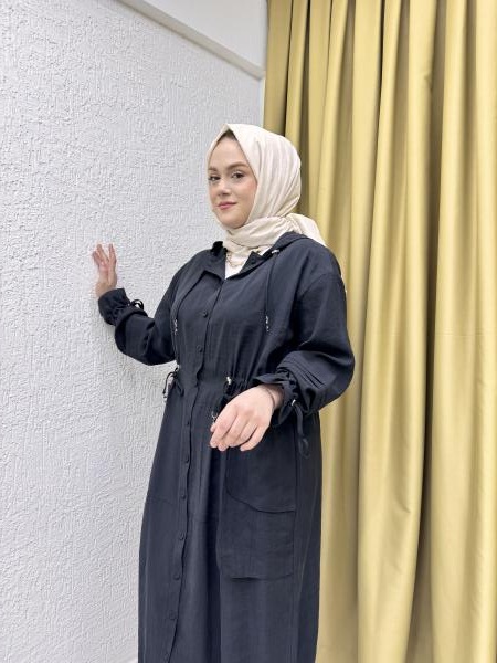 CEREMONY 58110 KOLLARI ALLERLİ BELDEN BÜZGÜ DETAYLI ÖNDEN DÜĞMELİ CUPRA KAP SİYAH