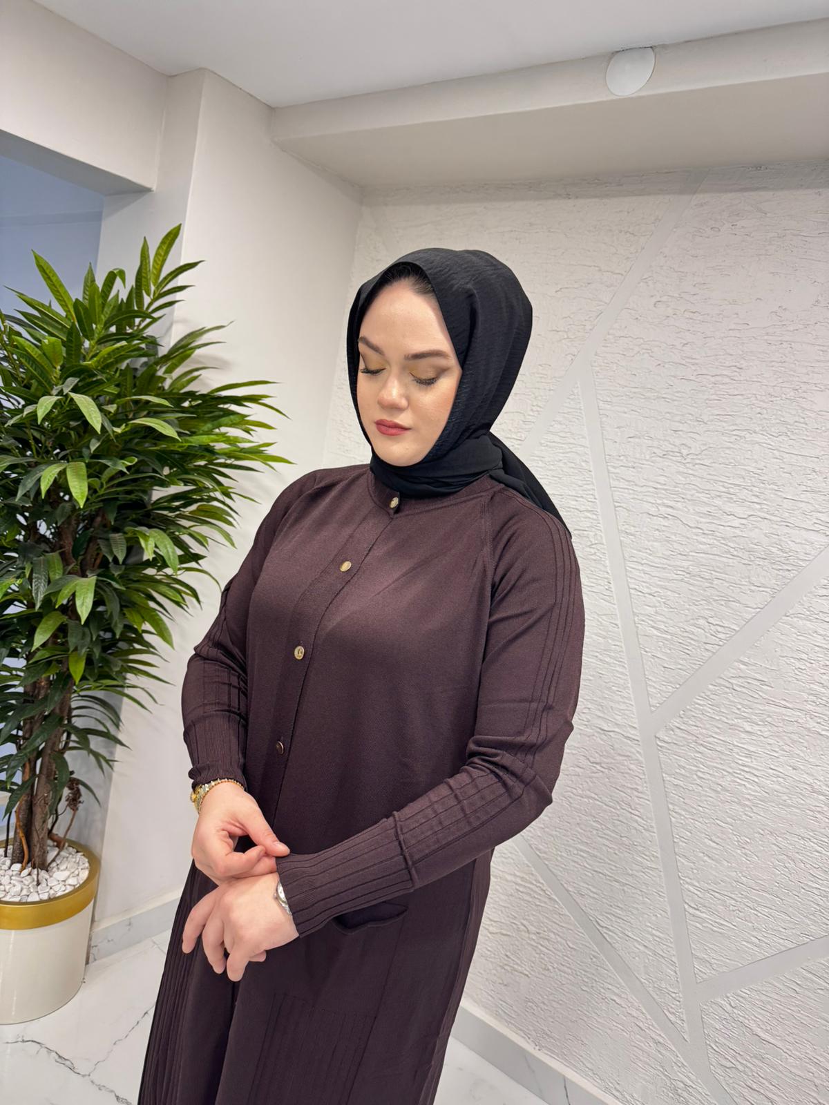 NİLİWİ 3055 ETEK UCU FİTİLLİ ARA BOY TRİKO HIRKA KAHVERENGİ