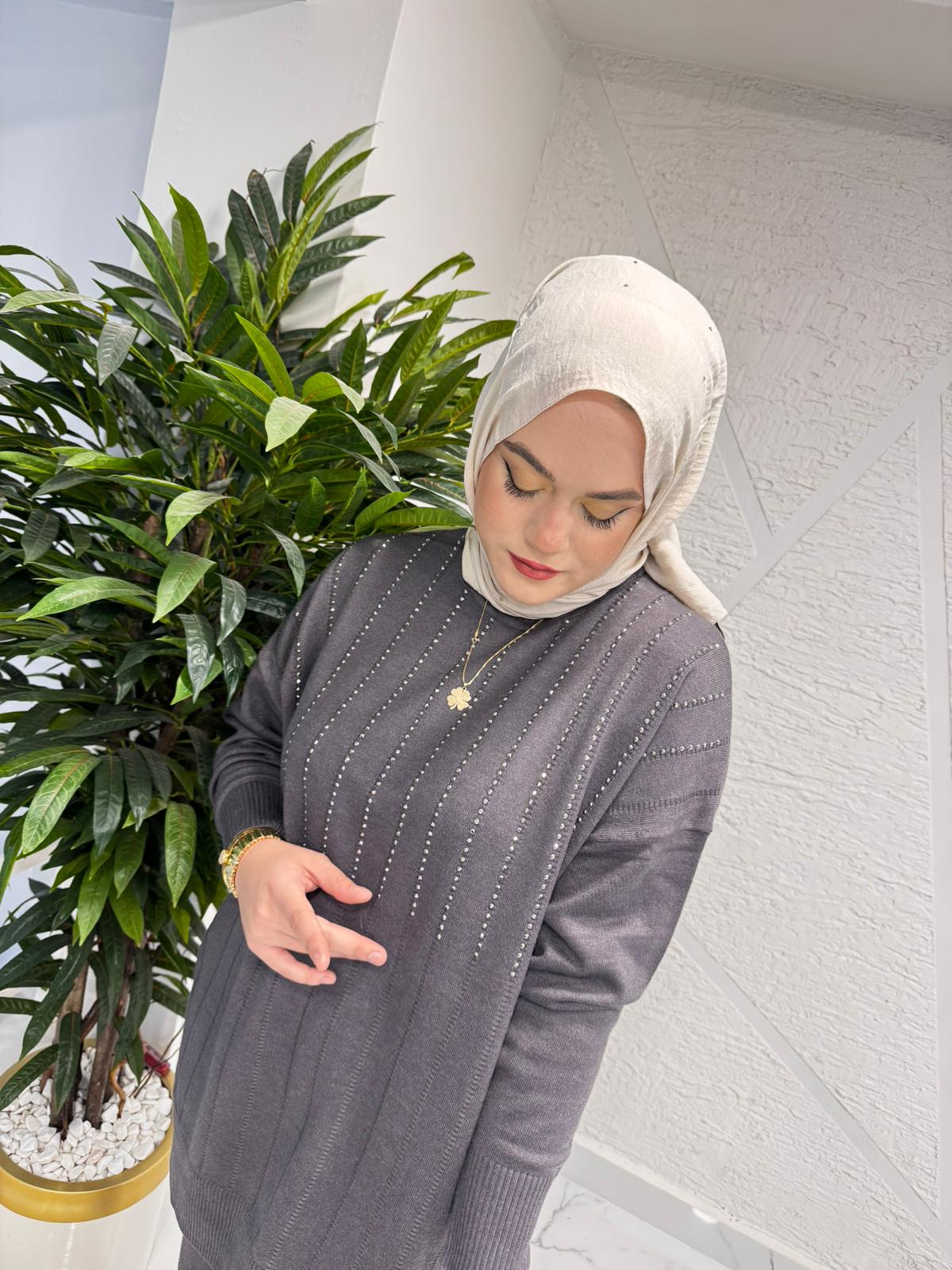 FUAT GÜRŞEN 4350 BLUZU TAŞ İŞLEMELİ PANTOLON TAKIM GRİ