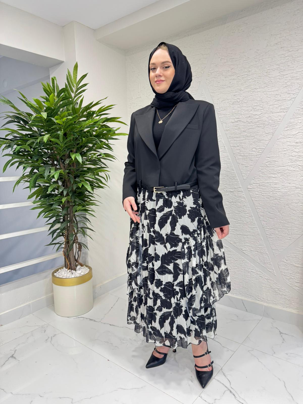 MISSEMRAMISS 5152 ZİNGARA DESIGNE ETEK SİYAH-BEYAZ