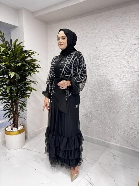 ETRUCCI 6229 BOYDAN TAŞ BASKI DETAYLI ETEĞİ FIRFIRLI ABAYA SİYAH