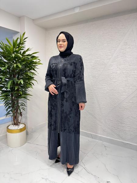 ORHAN 1189 KENDİNDEN DESENLİ FERMUARLI VE BELDEN BAĞLAMALI FERACE SİYAH